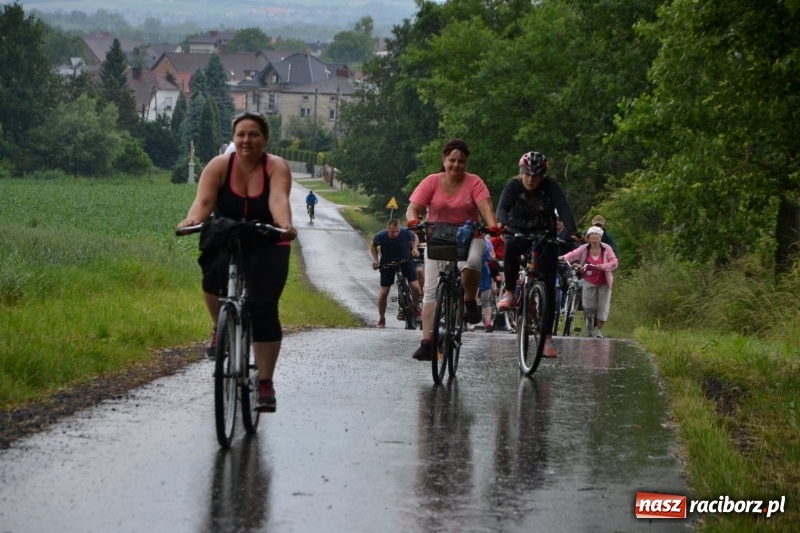 Zdjęcie w galerii na portalu naszraciborz.pl: Wiosenny wiatr i deszcz. Rajd gmin partnerskich po pograniczu  wiadomości z regionu