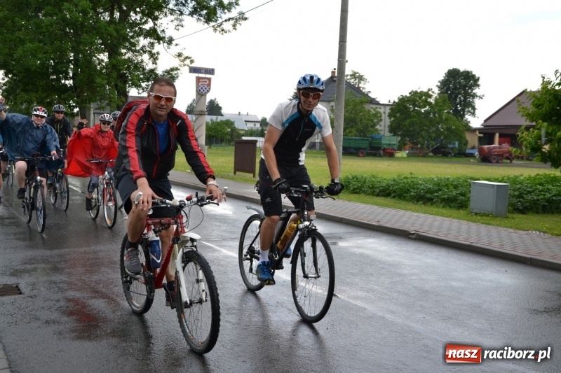 Zdjęcie w galerii na portalu naszraciborz.pl: Wiosenny wiatr i deszcz. Rajd gmin partnerskich po pograniczu  wiadomości z regionu