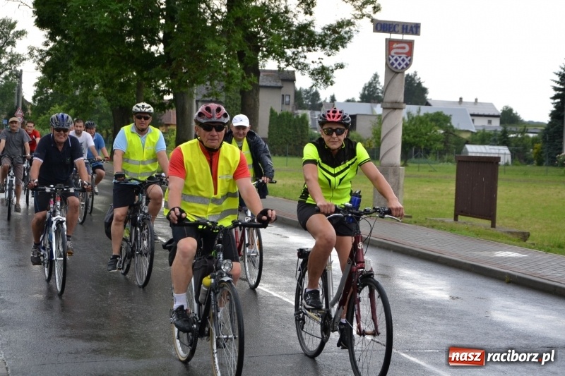 Zdjęcie w galerii na portalu naszraciborz.pl: Wiosenny wiatr i deszcz. Rajd gmin partnerskich po pograniczu  wiadomości z regionu