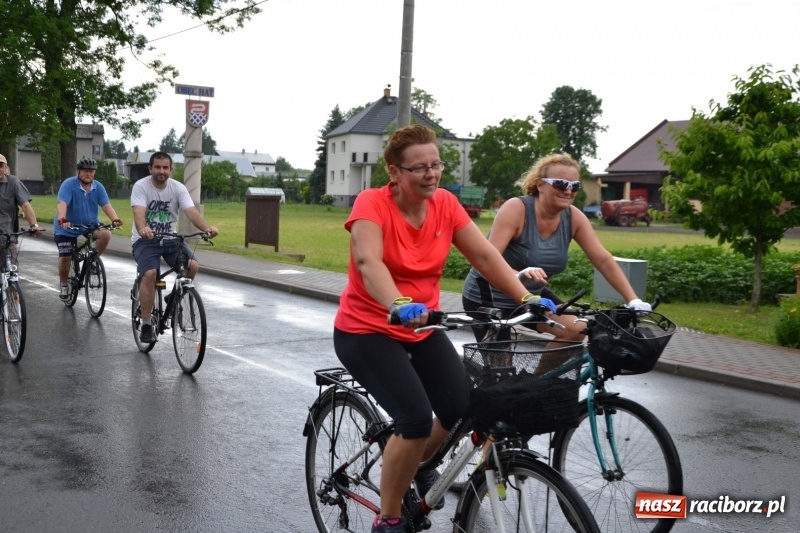 Zdjęcie w galerii na portalu naszraciborz.pl: Wiosenny wiatr i deszcz. Rajd gmin partnerskich po pograniczu  wiadomości z regionu