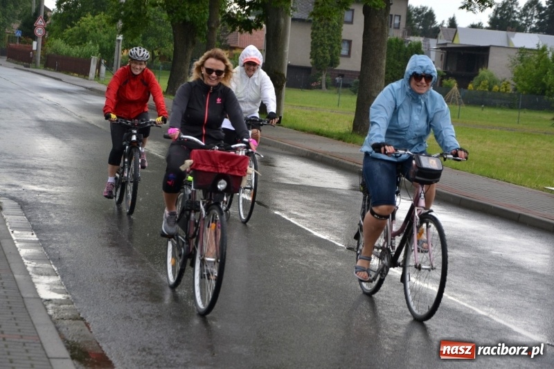 Zdjęcie w galerii na portalu naszraciborz.pl: Wiosenny wiatr i deszcz. Rajd gmin partnerskich po pograniczu  wiadomości z regionu