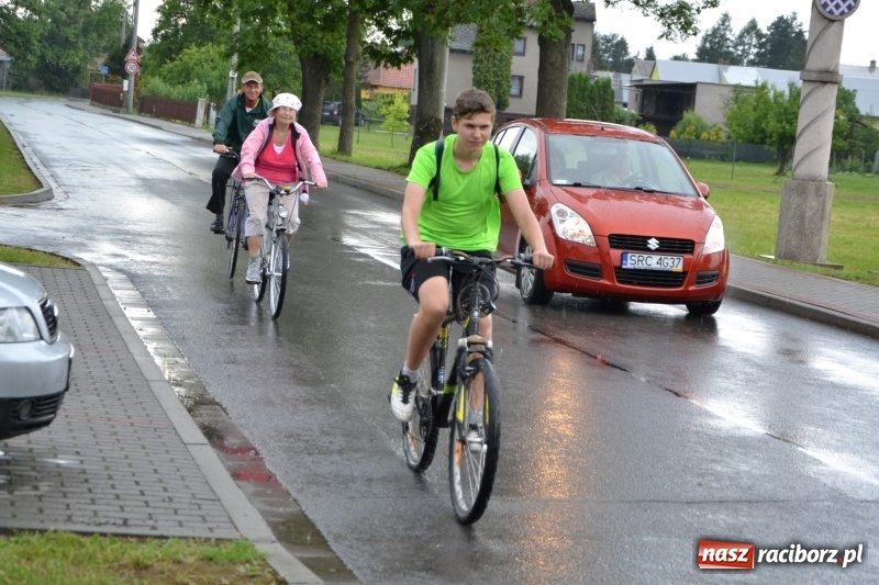 Zdjęcie w galerii na portalu naszraciborz.pl: Wiosenny wiatr i deszcz. Rajd gmin partnerskich po pograniczu  wiadomości z regionu