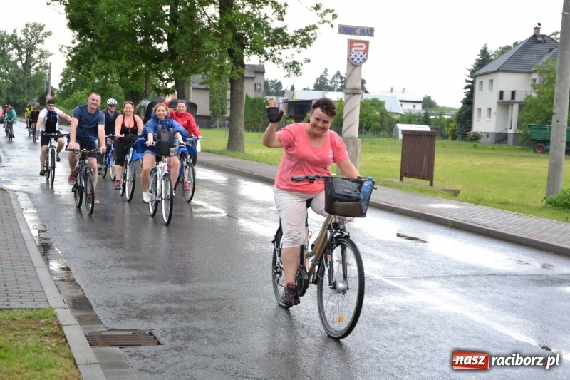 Zdjęcie w galerii na portalu naszraciborz.pl: Wiosenny wiatr i deszcz. Rajd gmin partnerskich po pograniczu  wiadomości z regionu