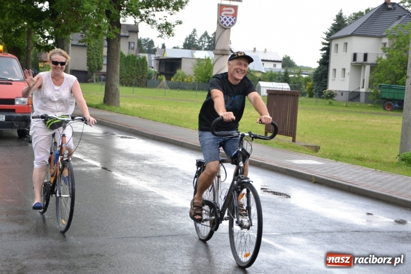 Zdjęcie w galerii na portalu naszraciborz.pl: Wiosenny wiatr i deszcz. Rajd gmin partnerskich po pograniczu  wiadomości z regionu