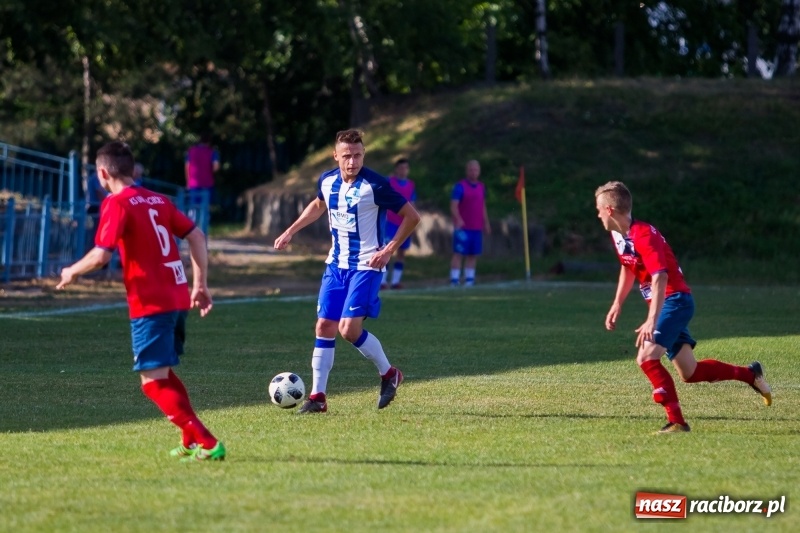 Zdjęcie w galerii na portalu naszraciborz.pl: Unia Racibórz wygrała z Goczałkowicami-Zdrój i nadal ma szanse na utrzymanie wiadomości z regionu