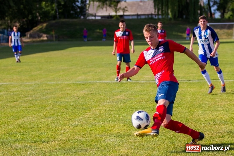 Zdjęcie w galerii na portalu naszraciborz.pl: Unia Racibórz wygrała z Goczałkowicami-Zdrój i nadal ma szanse na utrzymanie wiadomości z regionu