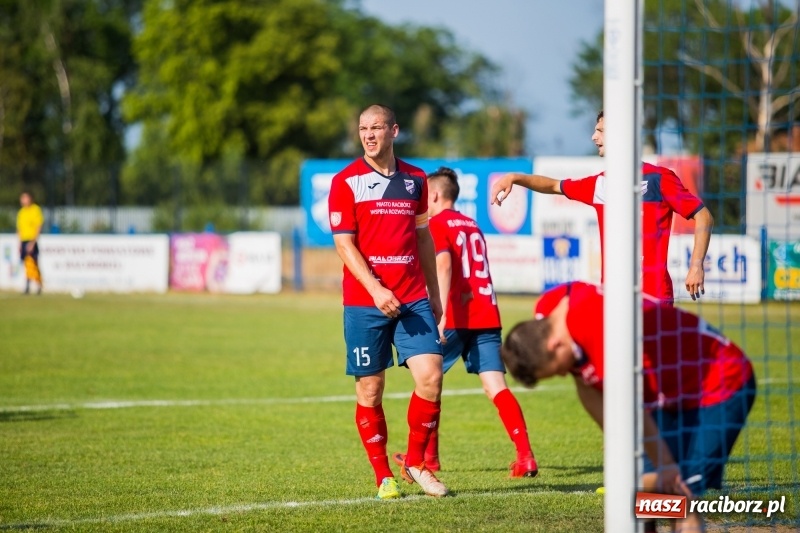 Zdjęcie w galerii na portalu naszraciborz.pl: Unia Racibórz wygrała z Goczałkowicami-Zdrój i nadal ma szanse na utrzymanie wiadomości z regionu