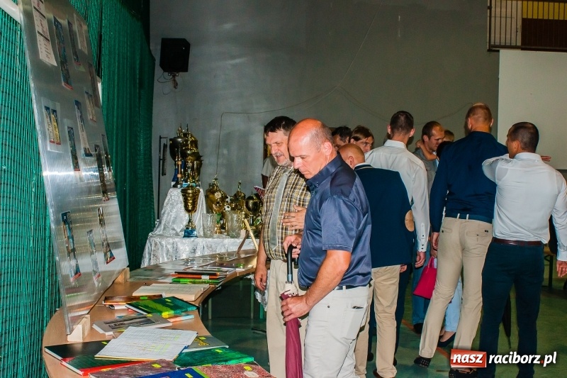 Zdjęcie w galerii na portalu naszraciborz.pl: Piłkarska rodzina świętuje 110 lat klubu sportowego w Nędzy wiadomości z regionu