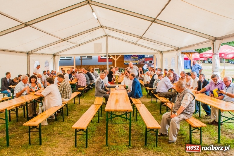 Zdjęcie w galerii na portalu naszraciborz.pl: Piłkarska rodzina świętuje 110 lat klubu sportowego w Nędzy wiadomości z regionu