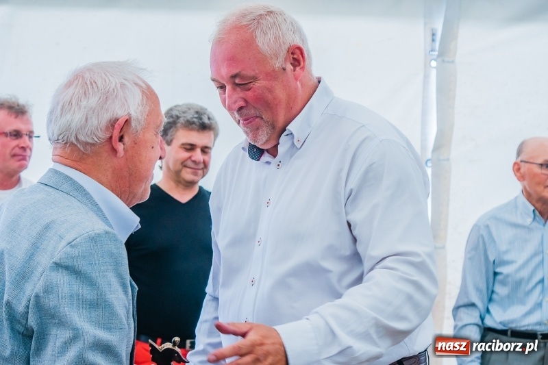 Zdjęcie w galerii na portalu naszraciborz.pl: Piłkarska rodzina świętuje 110 lat klubu sportowego w Nędzy wiadomości z regionu