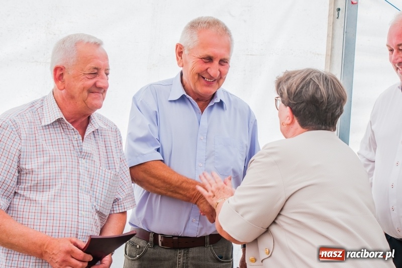 Zdjęcie w galerii na portalu naszraciborz.pl: Piłkarska rodzina świętuje 110 lat klubu sportowego w Nędzy wiadomości z regionu