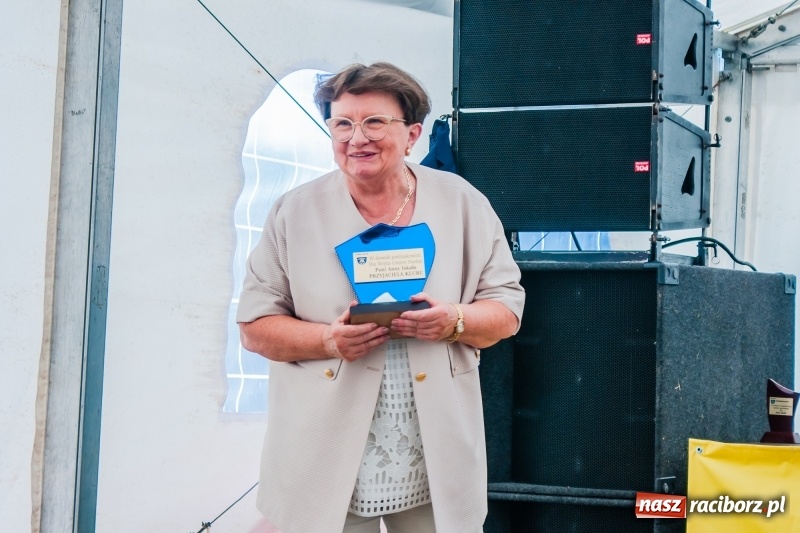 Zdjęcie w galerii na portalu naszraciborz.pl: Piłkarska rodzina świętuje 110 lat klubu sportowego w Nędzy wiadomości z regionu