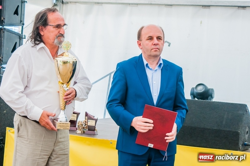 Zdjęcie w galerii na portalu naszraciborz.pl: Piłkarska rodzina świętuje 110 lat klubu sportowego w Nędzy wiadomości z regionu