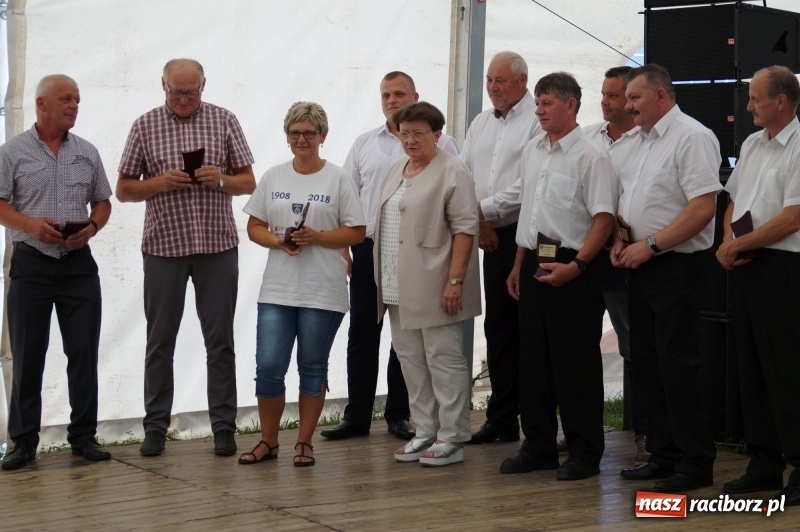 Zdjęcie w galerii na portalu naszraciborz.pl: Piłkarska rodzina świętuje 110 lat klubu sportowego w Nędzy wiadomości z regionu