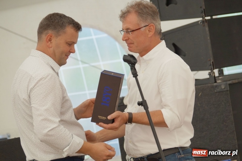 Zdjęcie w galerii na portalu naszraciborz.pl: Piłkarska rodzina świętuje 110 lat klubu sportowego w Nędzy wiadomości z regionu