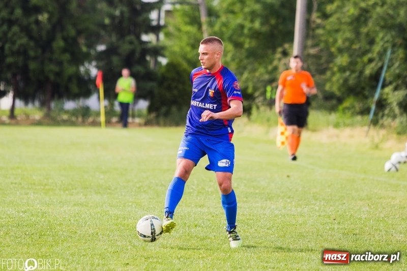 Zdjęcie w galerii na portalu naszraciborz.pl: Klasa okręgowa: Remis w meczu o życie wiadomości z regionu