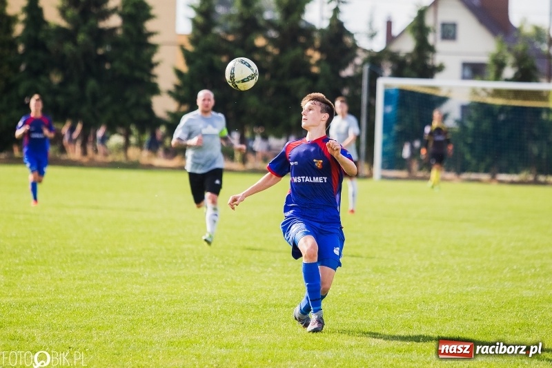 Zdjęcie w galerii na portalu naszraciborz.pl: Klasa okręgowa: Remis w meczu o życie wiadomości z regionu