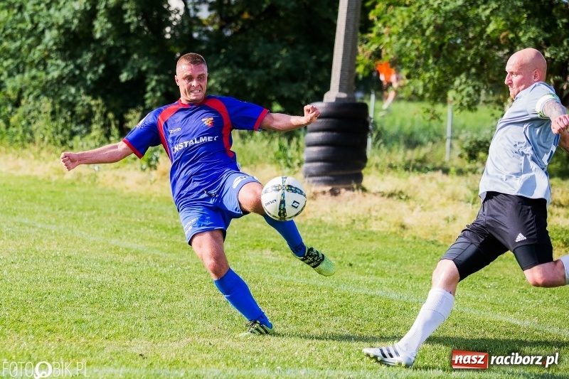Zdjęcie w galerii na portalu naszraciborz.pl: Klasa okręgowa: Remis w meczu o życie wiadomości z regionu