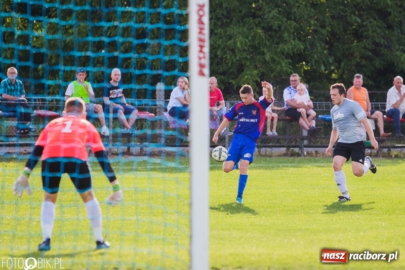 Zdjęcie w galerii na portalu naszraciborz.pl: Klasa okręgowa: Remis w meczu o życie wiadomości z regionu