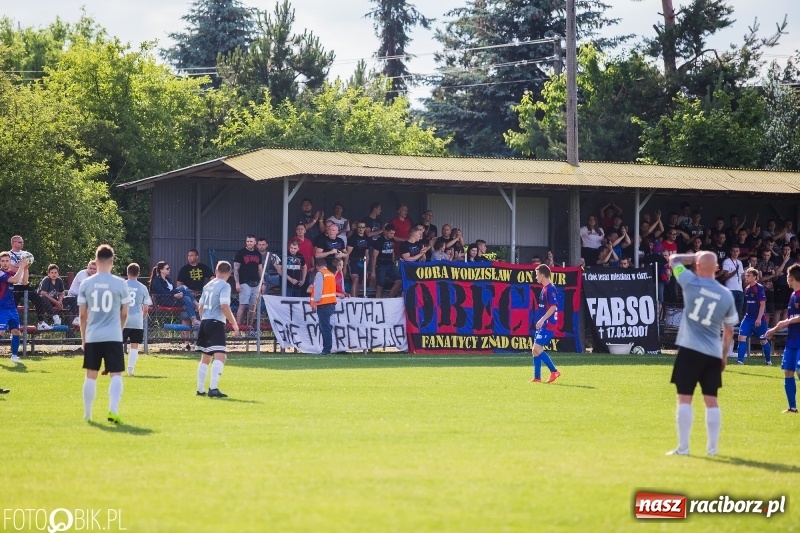 Zdjęcie w galerii na portalu naszraciborz.pl: Klasa okręgowa: Remis w meczu o życie wiadomości z regionu