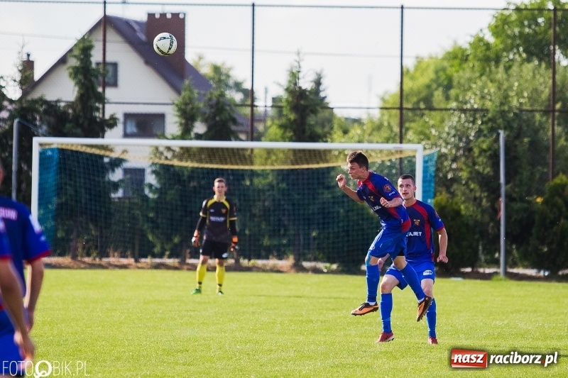 Zdjęcie w galerii na portalu naszraciborz.pl: Klasa okręgowa: Remis w meczu o życie wiadomości z regionu