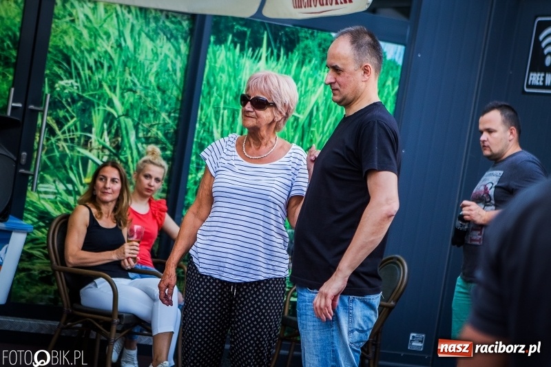 Zdjęcie w galerii na portalu naszraciborz.pl: Salsowe rytmy na plaży miejskiej w Raciborzu wiadomości z regionu