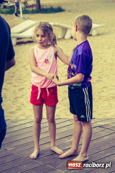 Zdjęcie w galerii na portalu naszraciborz.pl: Salsowe rytmy na plaży miejskiej w Raciborzu wiadomości z regionu