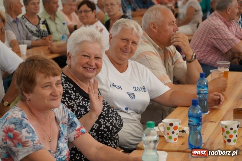 Zdjęcie w galerii na portalu naszraciborz.pl: Toby prosto z Monachium do Nędzy. Koncertowo na finał 110-lecia LKS w Nędzy  wiadomości z regionu