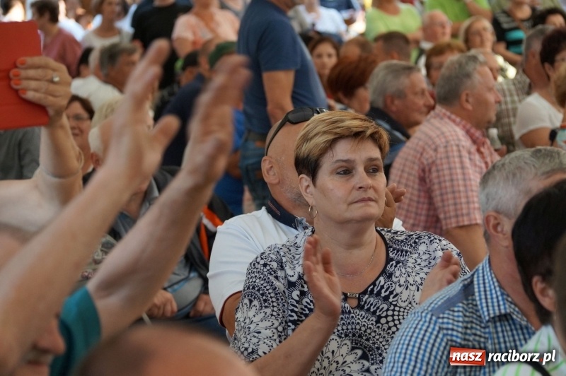 Zdjęcie w galerii na portalu naszraciborz.pl: Toby prosto z Monachium do Nędzy. Koncertowo na finał 110-lecia LKS w Nędzy  wiadomości z regionu