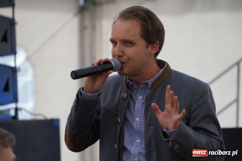 Zdjęcie w galerii na portalu naszraciborz.pl: Toby prosto z Monachium do Nędzy. Koncertowo na finał 110-lecia LKS w Nędzy  wiadomości z regionu