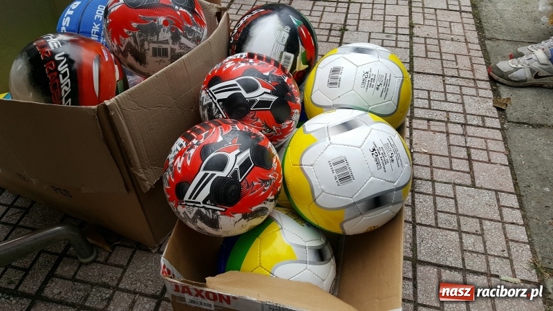 Zdjęcie w galerii na portalu naszraciborz.pl: Dzień Dziecka świętowali z wędkami wiadomości z regionu