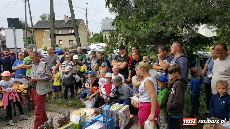 Zdjęcie w galerii na portalu naszraciborz.pl: Dzień Dziecka świętowali z wędkami wiadomości z regionu
