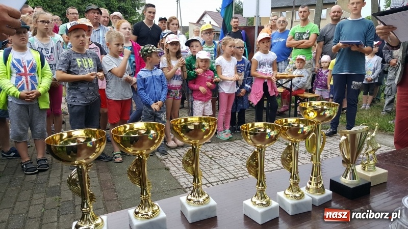 Zdjęcie w galerii na portalu naszraciborz.pl: Dzień Dziecka świętowali z wędkami wiadomości z regionu