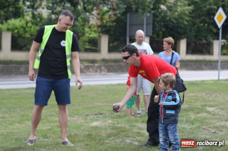 Zdjęcie w galerii na portalu naszraciborz.pl: Oldtimery zjechały dziś do Krzyżanowic  wiadomości z regionu