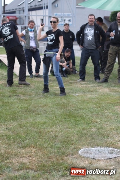 Zdjęcie w galerii na portalu naszraciborz.pl: Oldtimery zjechały dziś do Krzyżanowic  wiadomości z regionu