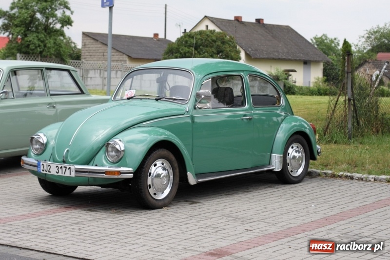 Zdjęcie w galerii na portalu naszraciborz.pl: Oldtimery zjechały dziś do Krzyżanowic  wiadomości z regionu