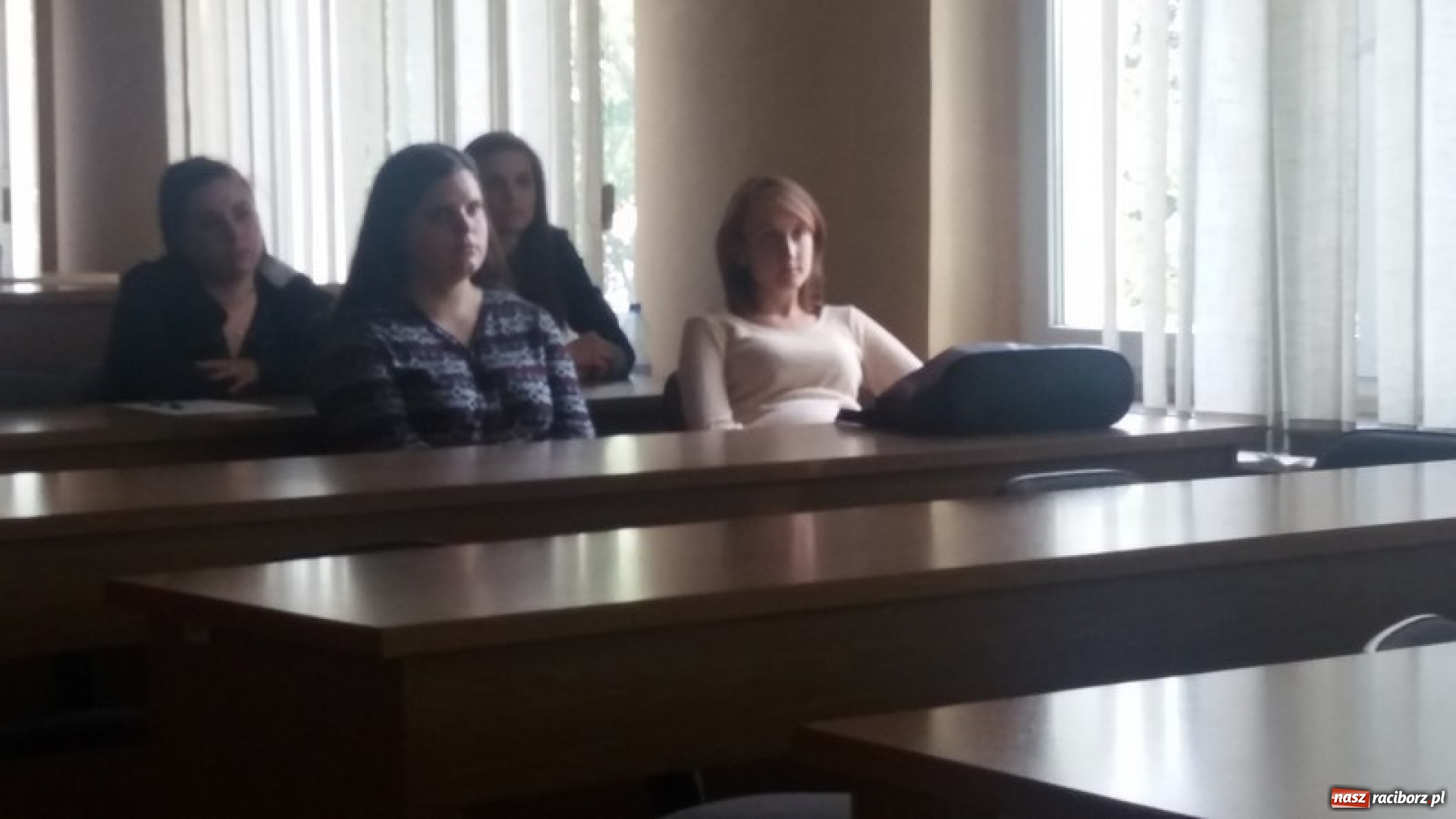 Zdjęcie w galerii na portalu naszraciborz.pl: W PTP o szkole przyjaznej mózgowi  wiadomości z regionu