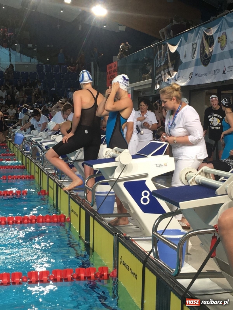 Zdjęcie w galerii na portalu naszraciborz.pl: Pływanie. Dobry start pływaków Lidze SMS-ów  wiadomości z regionu