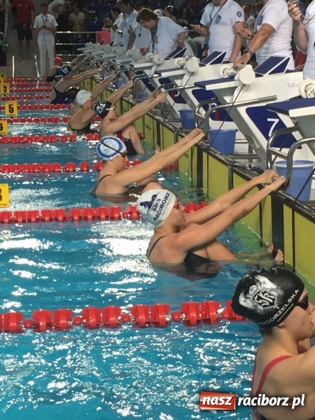 Zdjęcie w galerii na portalu naszraciborz.pl: Pływanie. Dobry start pływaków Lidze SMS-ów  wiadomości z regionu