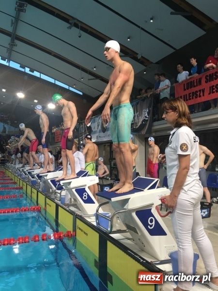 Zdjęcie w galerii na portalu naszraciborz.pl: Pływanie. Dobry start pływaków Lidze SMS-ów  wiadomości z regionu
