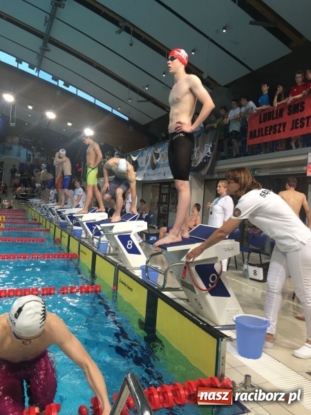 Zdjęcie w galerii na portalu naszraciborz.pl: Pływanie. Dobry start pływaków Lidze SMS-ów  wiadomości z regionu