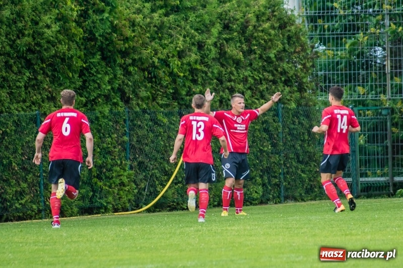 Zdjęcie w galerii na portalu naszraciborz.pl: Niezawodny Bronek Kłosek utarł Górkom Śląskim nosek wiadomości z regionu