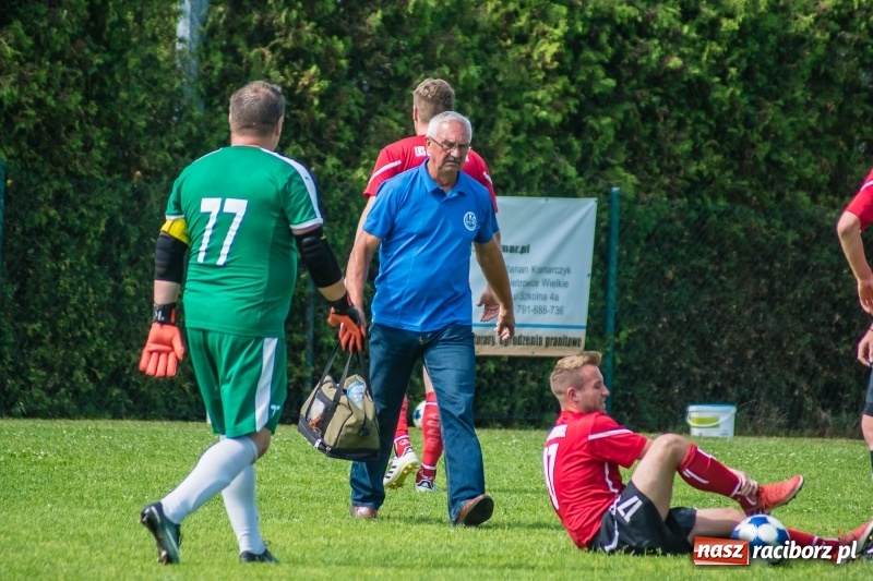 Zdjęcie w galerii na portalu naszraciborz.pl: Niezawodny Bronek Kłosek utarł Górkom Śląskim nosek wiadomości z regionu
