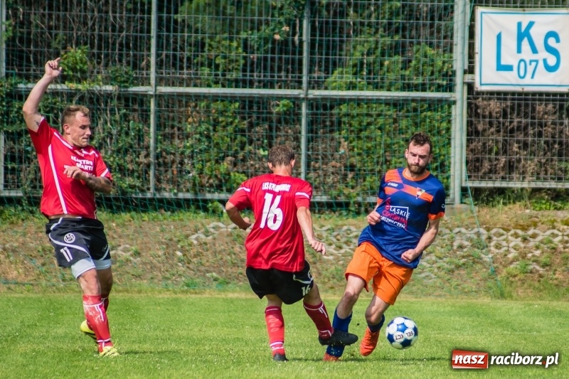 Zdjęcie w galerii na portalu naszraciborz.pl: Niezawodny Bronek Kłosek utarł Górkom Śląskim nosek wiadomości z regionu