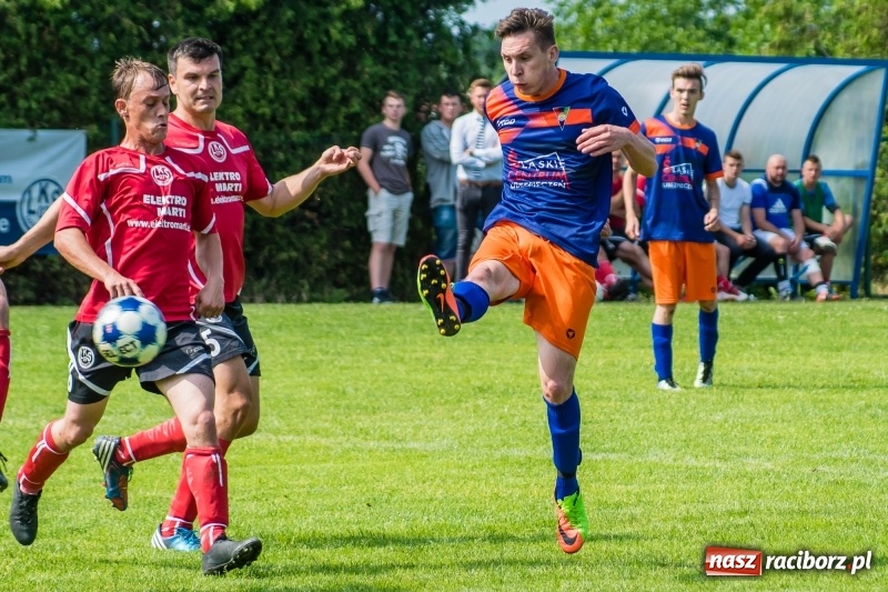 Zdjęcie w galerii na portalu naszraciborz.pl: Niezawodny Bronek Kłosek utarł Górkom Śląskim nosek wiadomości z regionu