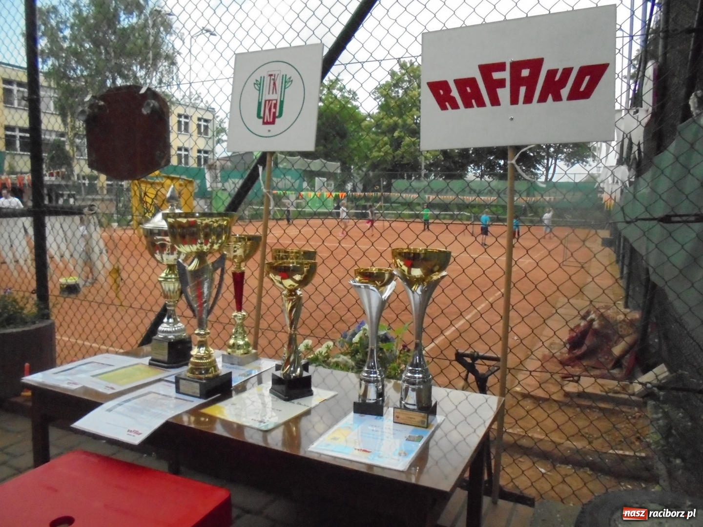 Zdjęcie w galerii na portalu naszraciborz.pl: Sportowy Dzień Dziecka na kortach Rafako wiadomości z regionu