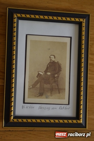 Zdjęcie w galerii na portalu naszraciborz.pl: Nowe pamiątki związane z rodziną von Ratibor trafiły na Zamek Piastowski wiadomości z regionu