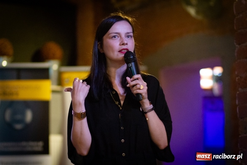 Zdjęcie w galerii na portalu naszraciborz.pl: Ścieżki do własnego biznesu. Doradczyni prezydenta Biedronia o startupach w Raciborzu  wiadomości z regionu