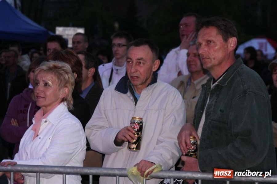 Zdjęcie w galerii na portalu naszraciborz.pl: Majówka z Maleńczukiem  wiadomości z regionu