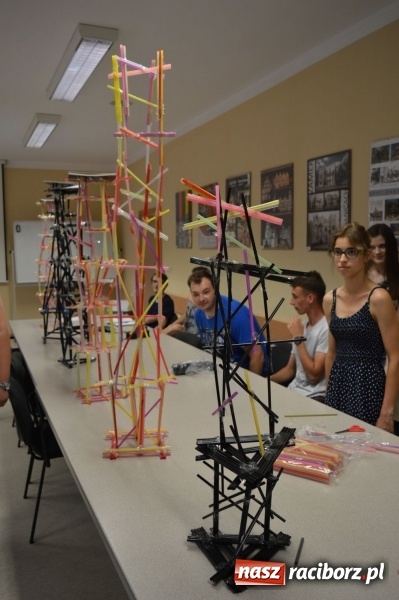 Zdjęcie w galerii na portalu naszraciborz.pl: Tak przebiegały warsztaty przygotowawcze na studia architektoniczne w Raciborzu  wiadomości z regionu